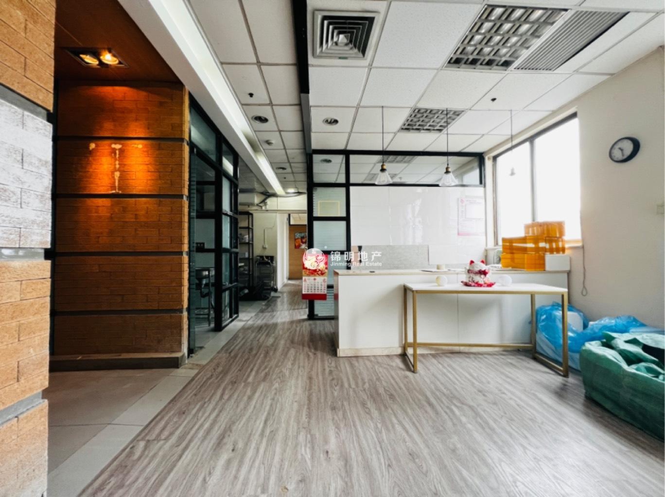 打浦桥裕兴大厦171平米写字楼出租